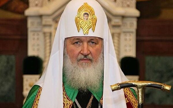 Патриарх Кирилл призвал общество на драматизировать ситуацию с курсом рубля