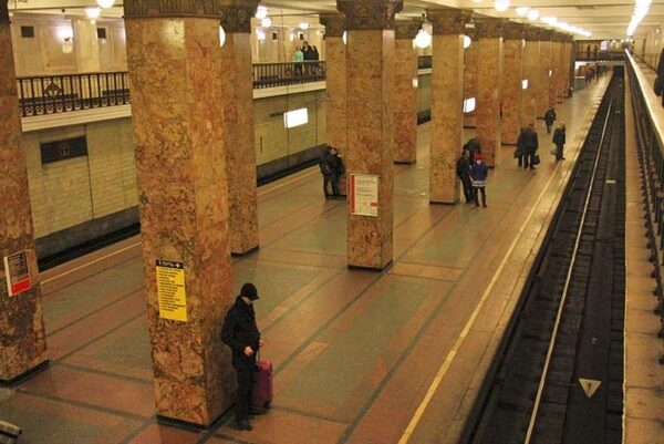 В московском метро появится поезд с отрывками из произведений Шекспира Московское метро