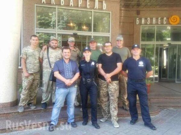 В Одессе экстремисты заблокировали польскую делегацию