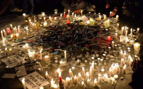 Теракт во Франции 7.01.15, новости на 9 января: фото, видео, поиск террористов + фото, сколько жертв, комментарии 