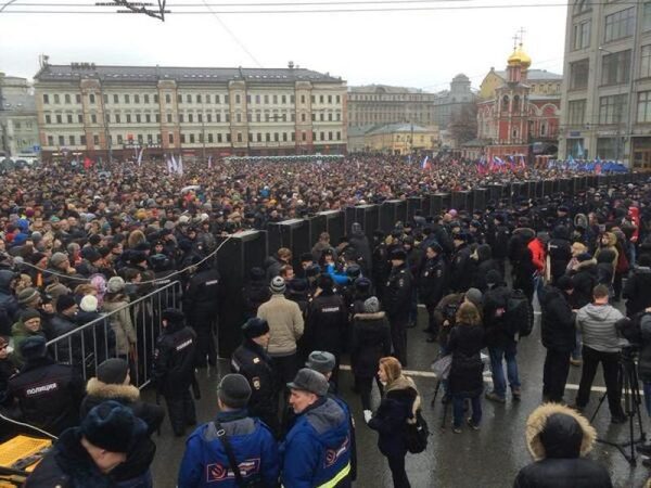 Марш памяти Немцова сегодня 1 марта в Москве